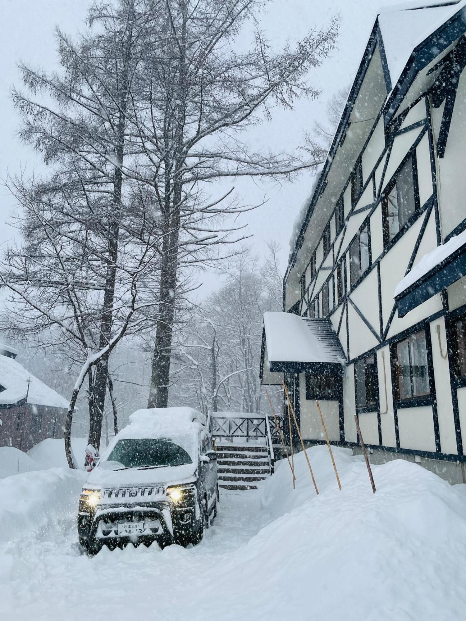 Bed and Breakfast The Answer Hakuba Esterno foto