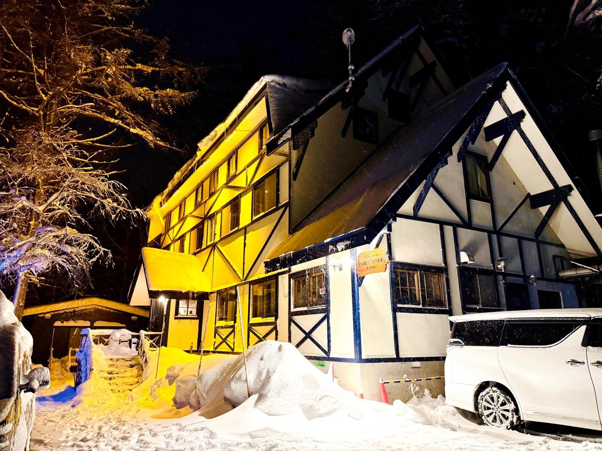 Bed and Breakfast The Answer Hakuba Esterno foto